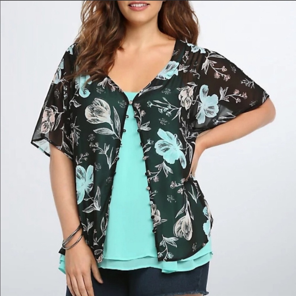 Torrid floral sheer dolman button front top